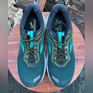 Brooks Men’s Size 11.5 Ghost 12 Teal and Black Running Shoes
